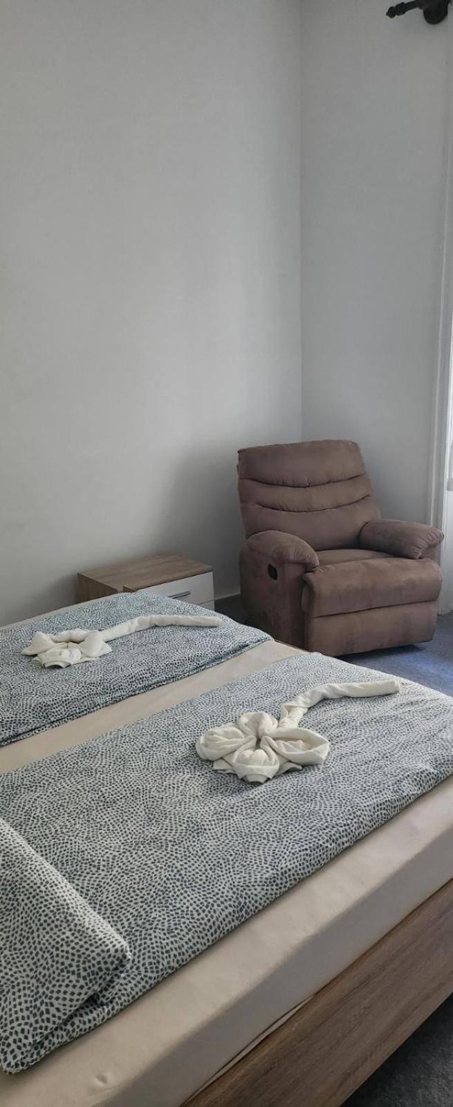 Rom Apartman Budapeşte Dış mekan fotoğraf